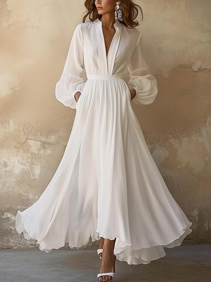 IVY | VINTAGE WHITE V-NECK MAXI DRESS