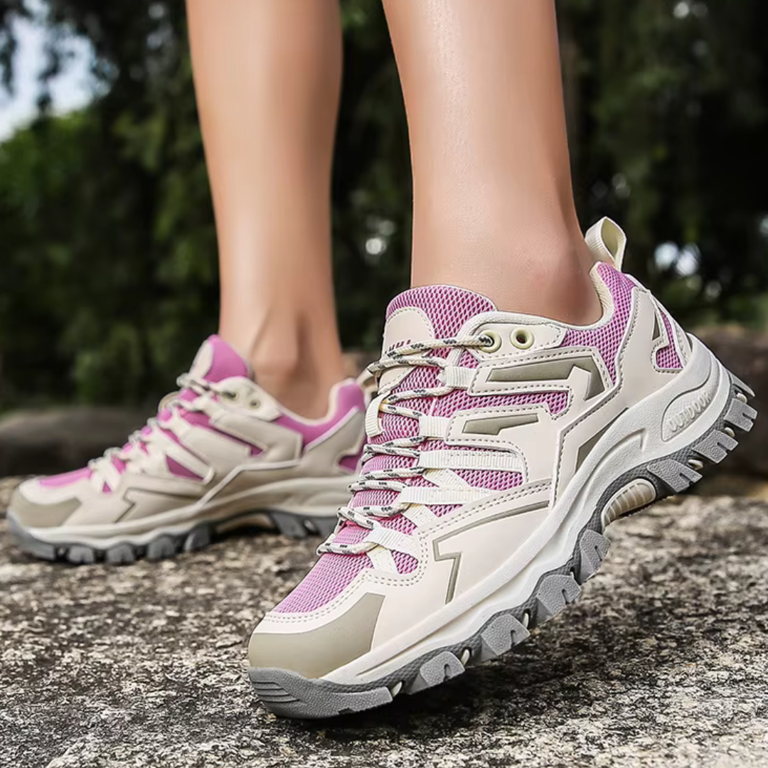 BETTY | WOMEN’S LOW-TOP HIKING SHOES