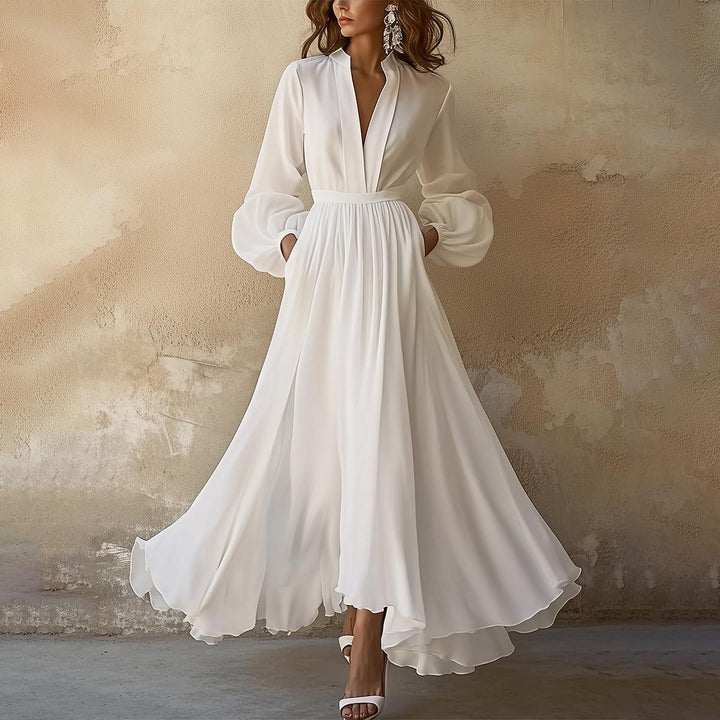 IVY | VINTAGE WHITE V-NECK MAXI DRESS