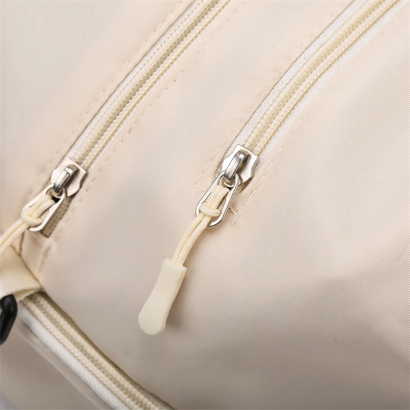 PAULEEN | WOMEN’S WATER-RESISTANT OXFORD GYM BAG