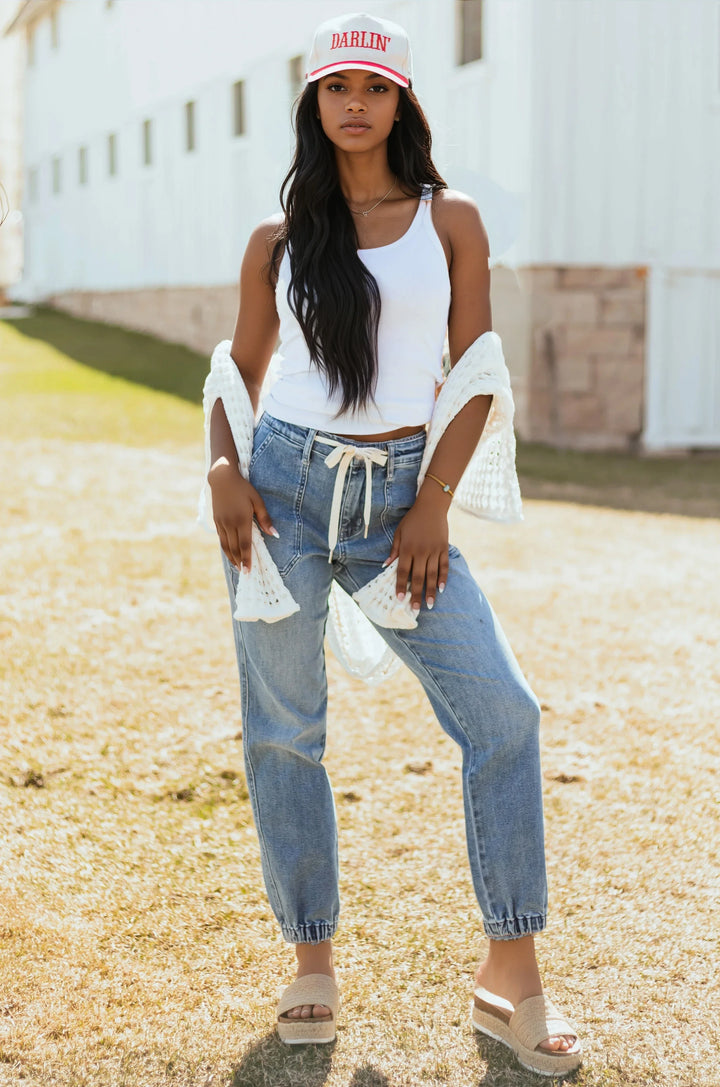 KELLY | WOMEN’S DENIM JOGGER JEANS WITH DRAWSTRING