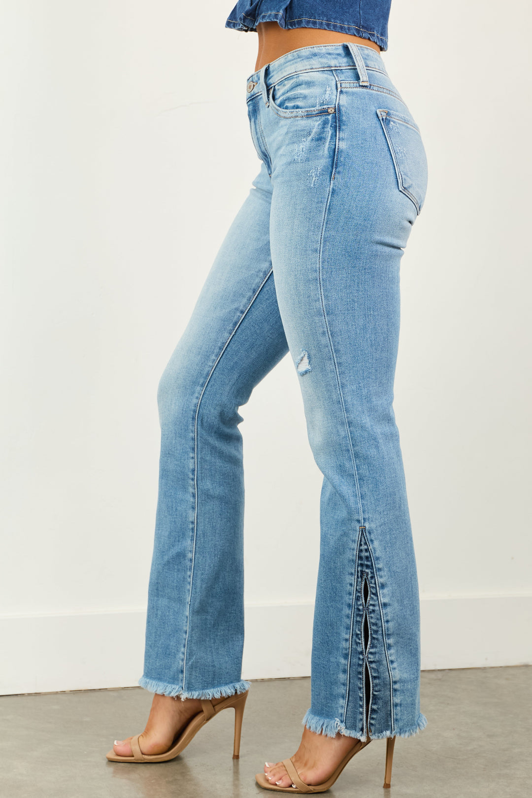 ATALIA | WOMEN’S BLUE FLARED JEANS WITH SPLIT HEM