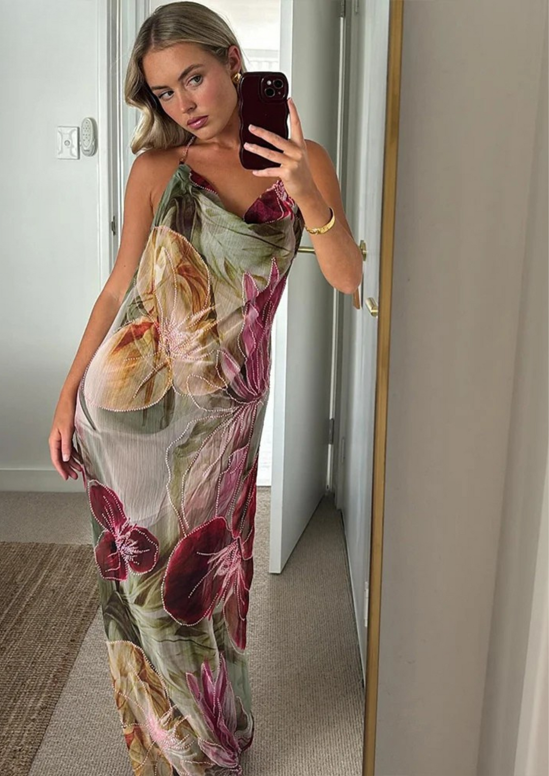 NELLY | HALTER BACKLESS LONG SUMMER DRESS