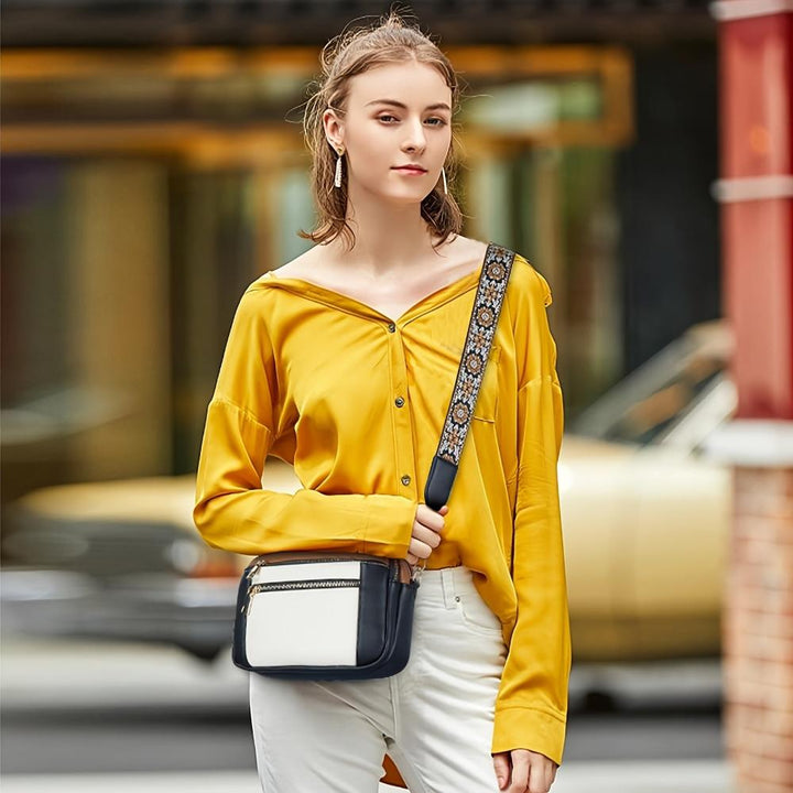 OPHELIA | SMALL SQUARE VEGAN CROSSBODY BAG