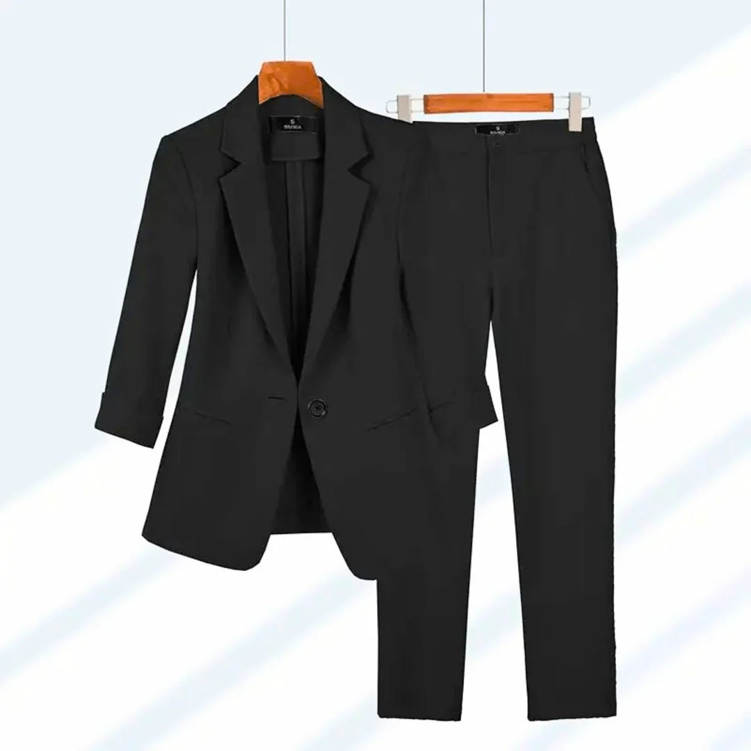 ATHENA | WOMEN’S LIGHTWEIGHT BLAZER & PANT SET