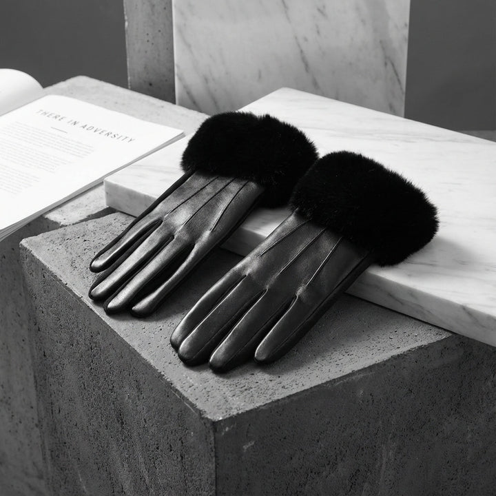 BLYTHE | FAUX FUR GLOVES