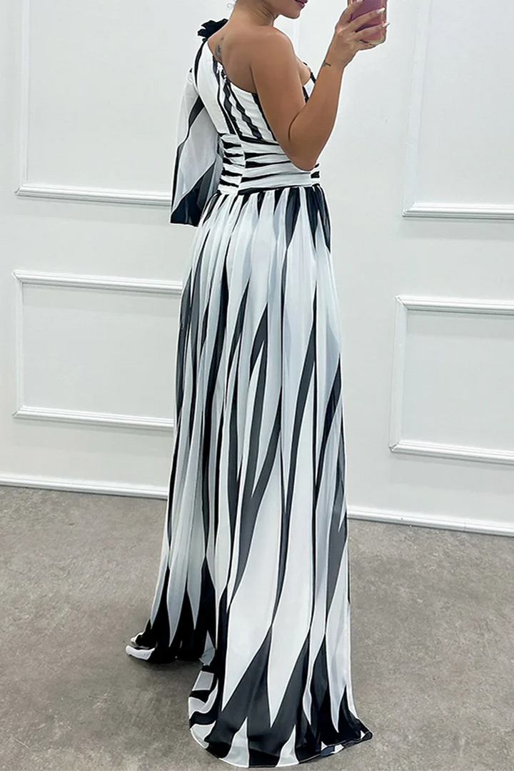 EDEN | ONE-SHOULDER STRIPED MAXI DRESS