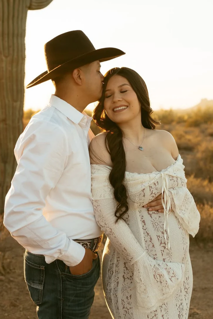 ANNA | ELEGANT HOLLOW OUT LACE MATERNITY DRESS