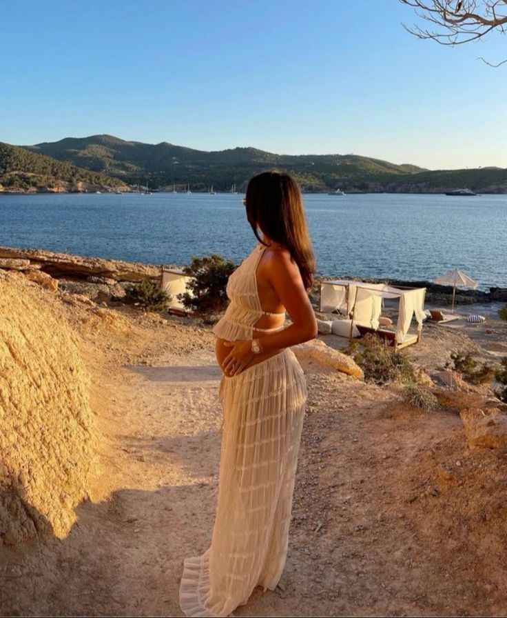 JUNA | MATERNITY HALTER NECK TWO-PIECE SET