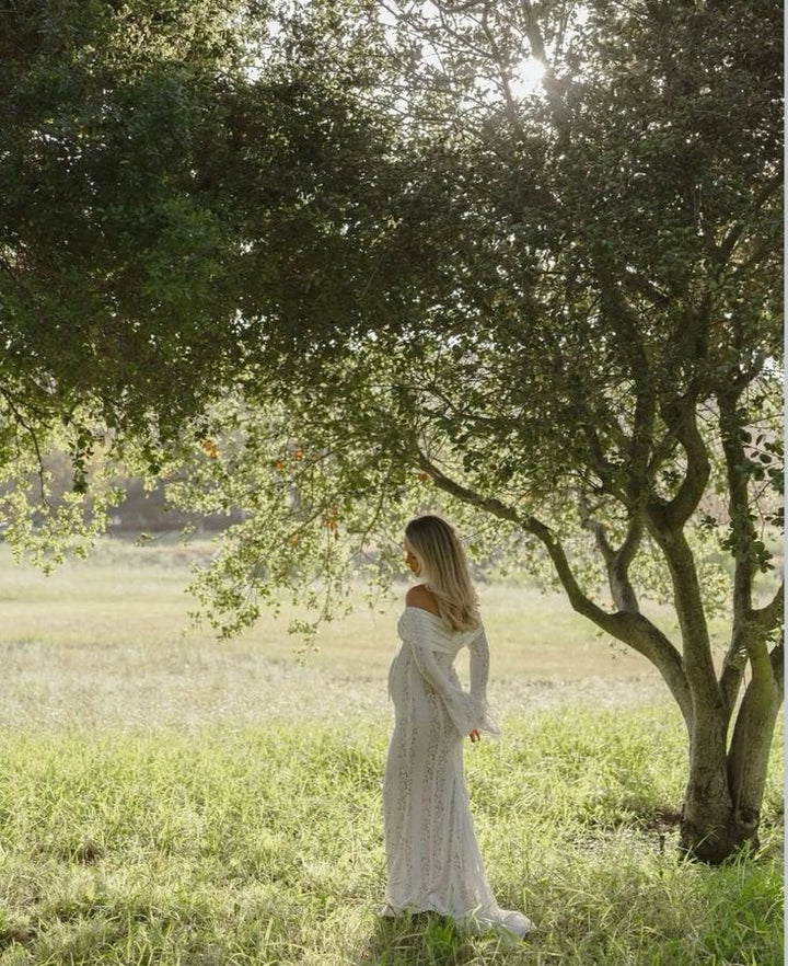 ANNA | ELEGANT HOLLOW OUT LACE MATERNITY DRESS
