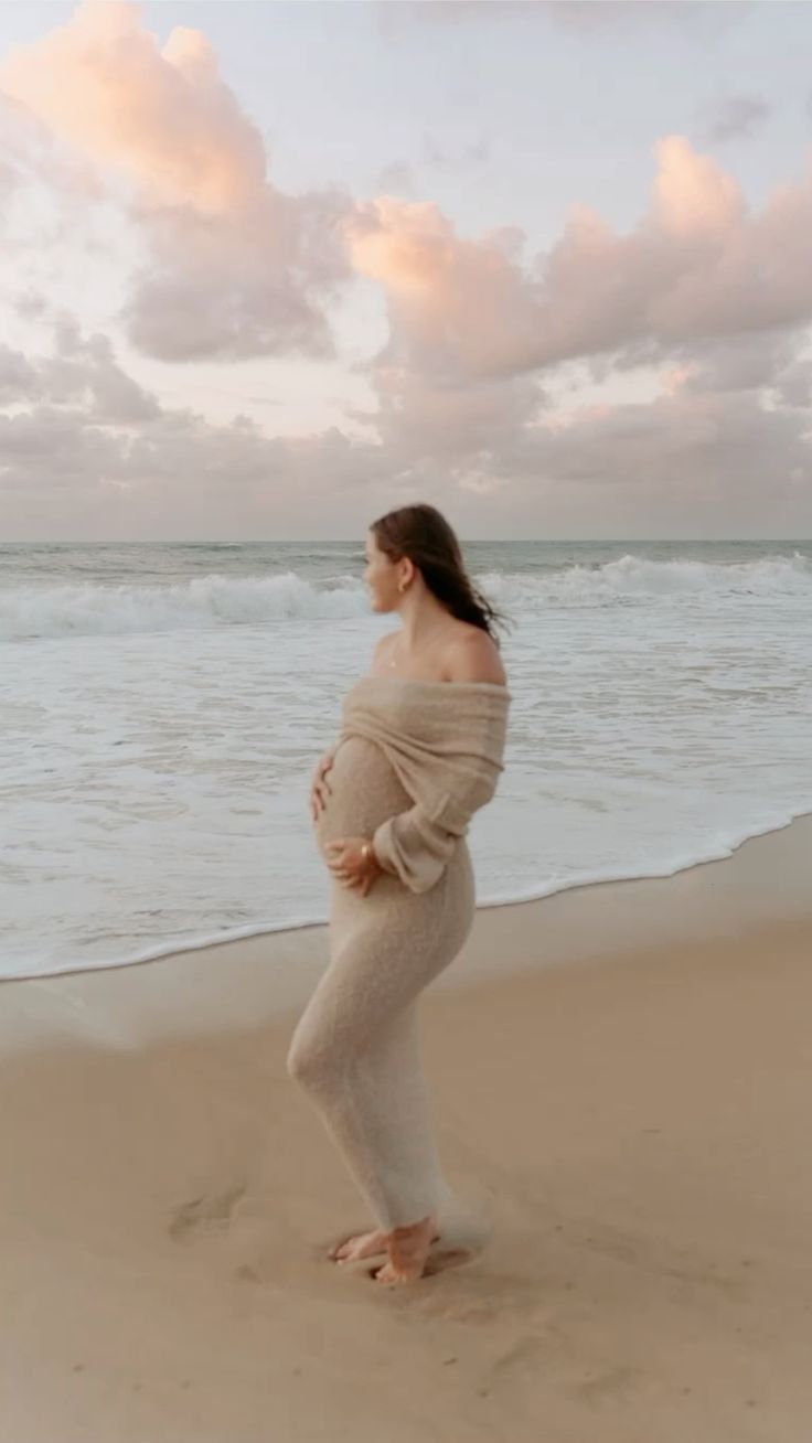 SOMIA | HOLLOW-OUT OFF-SHOULDER MATERNITY DRESS