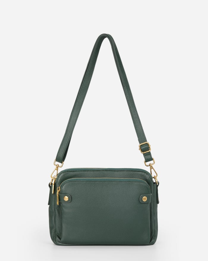 JOLENE | SLEEK THREE-LAYER CROSSBODY BAG