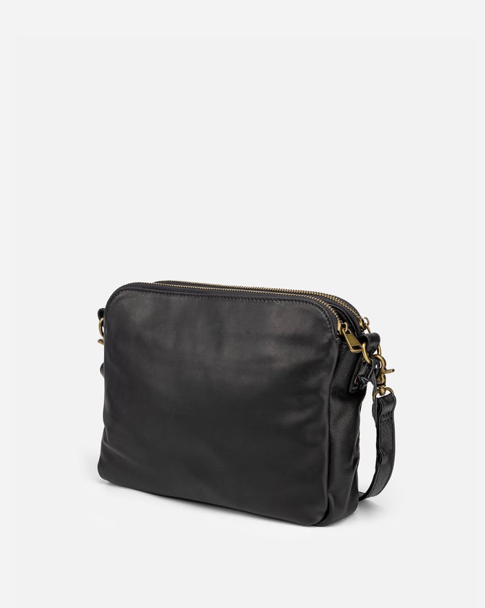 JOLENE | SLEEK THREE-LAYER CROSSBODY BAG