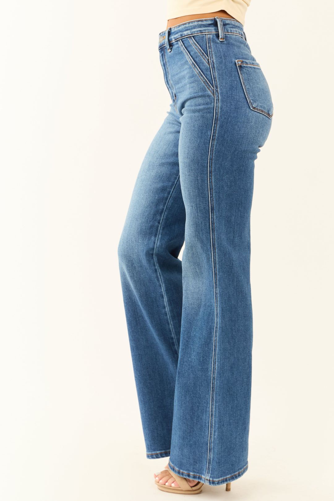 LIANNE | WOMEN’S HIGH-WAIST FLARED JEANS