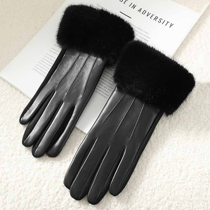 BLYTHE | FAUX FUR GLOVES