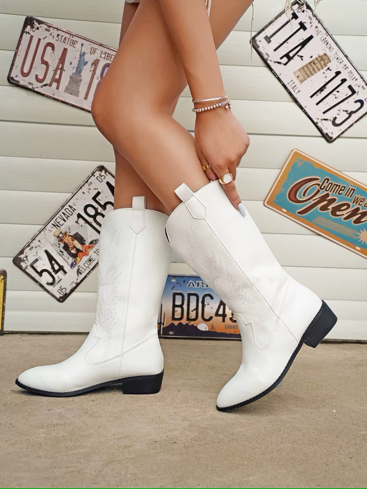 MINERVA | VINTAGE COWBOY-INSPIRED ANKLE BOOTS