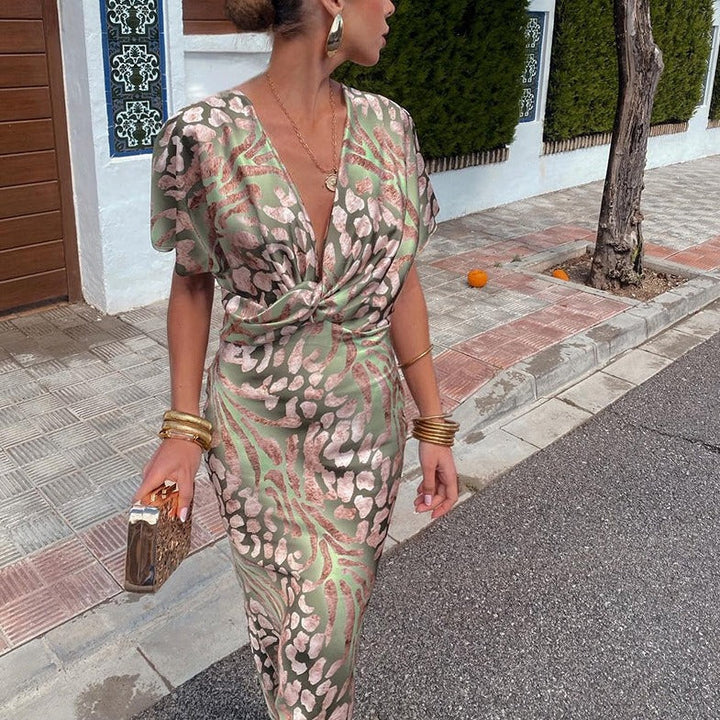 EVE | SOPHISTICATED SILK DRESS