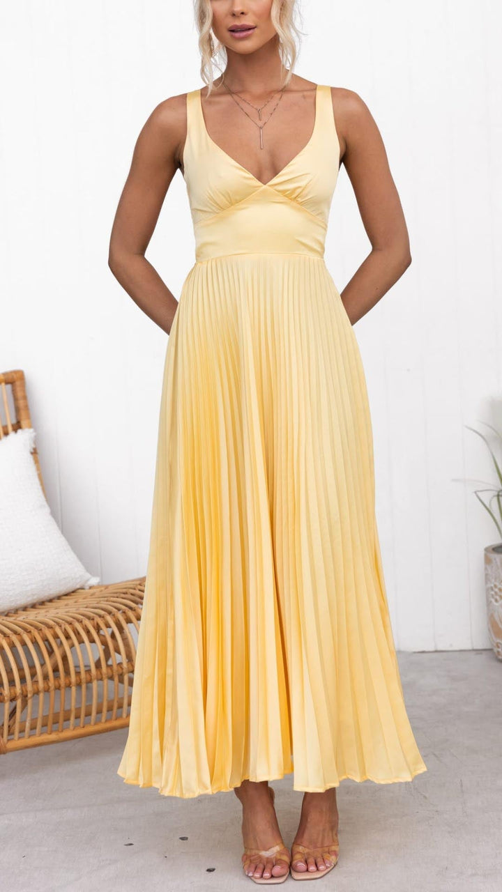 MAISIE | ELEGANT PLEATED MAXI DRESS