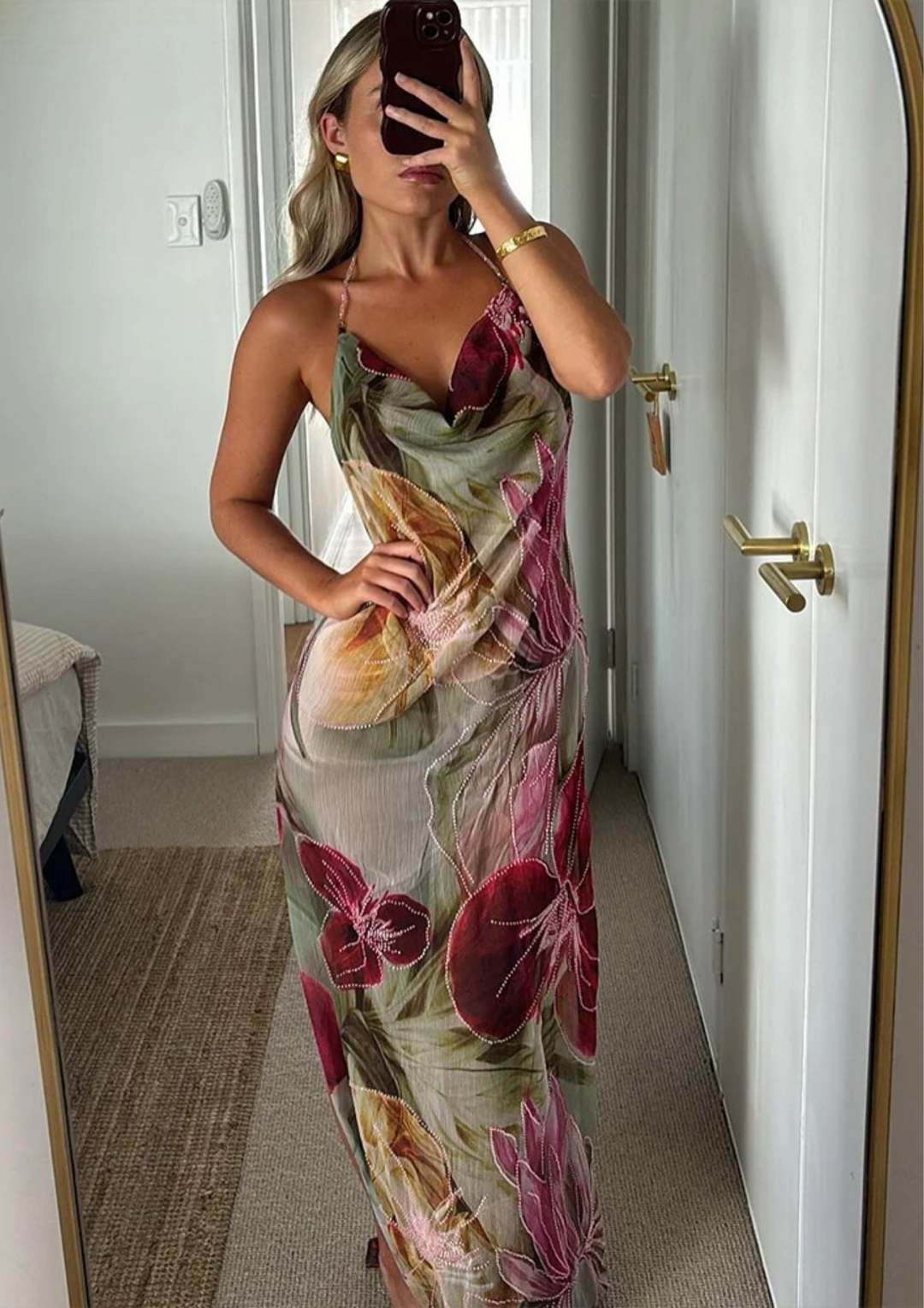 NELLY | HALTER BACKLESS LONG SUMMER DRESS