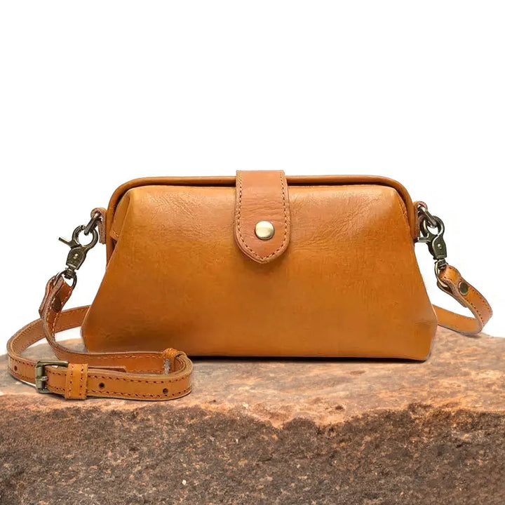 SITTI | VINTAGE-INSPIRED LEATHER CROSSBODY BAG