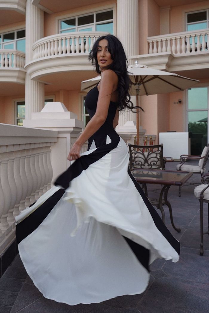 FLORENCE | PANELED MAXI DRESS