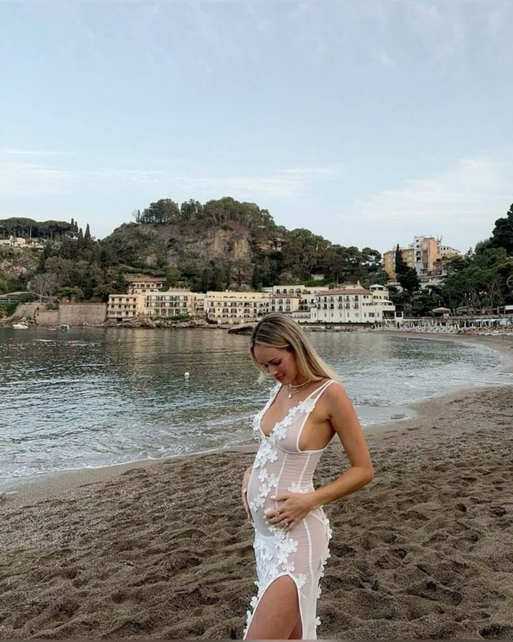 ALMERIA | SLEEVELESS WAISTED LACE DRESS