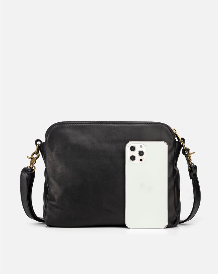 JOLENE | SLEEK THREE-LAYER CROSSBODY BAG