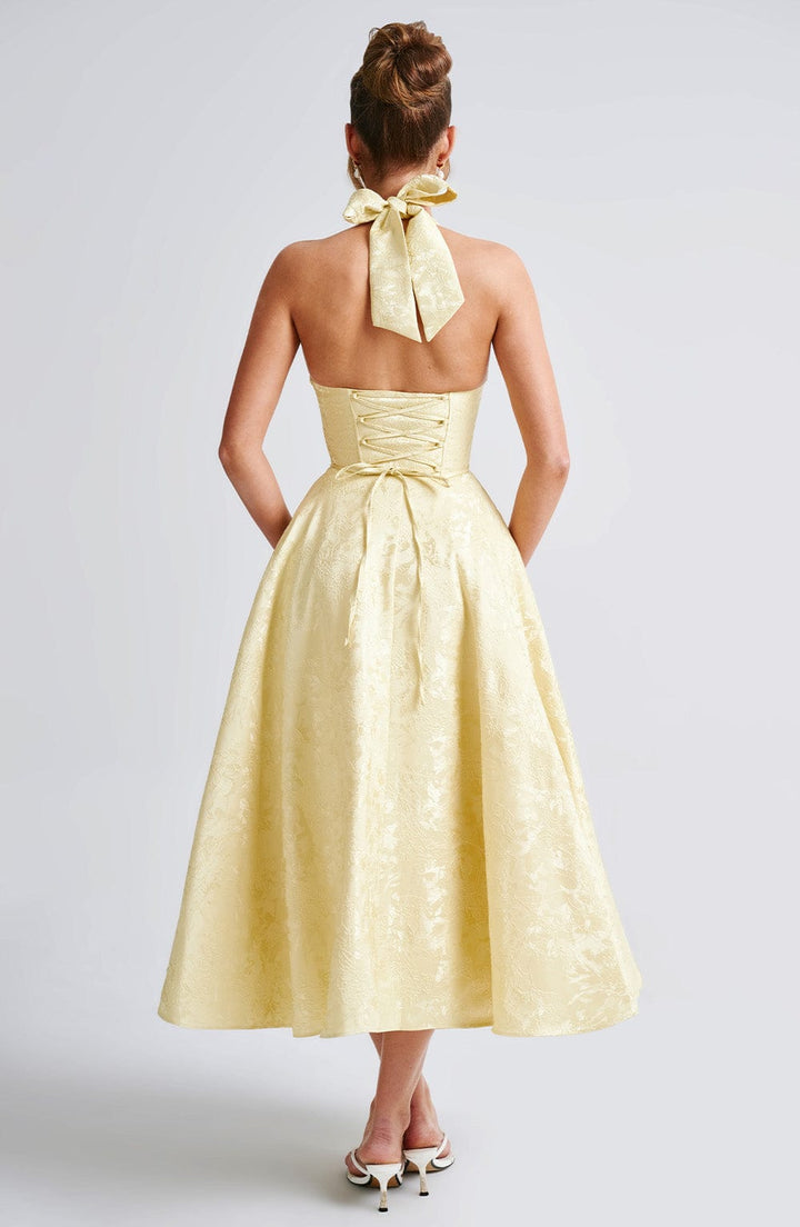 OPHELIA | CHIC V-NECK BACKLESS DRESS