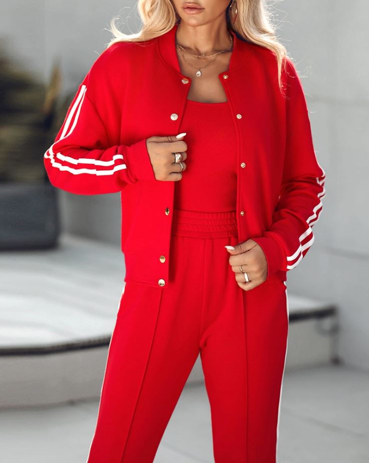 ELISA | THREE-PIECE FOR SPORTY WOMEN