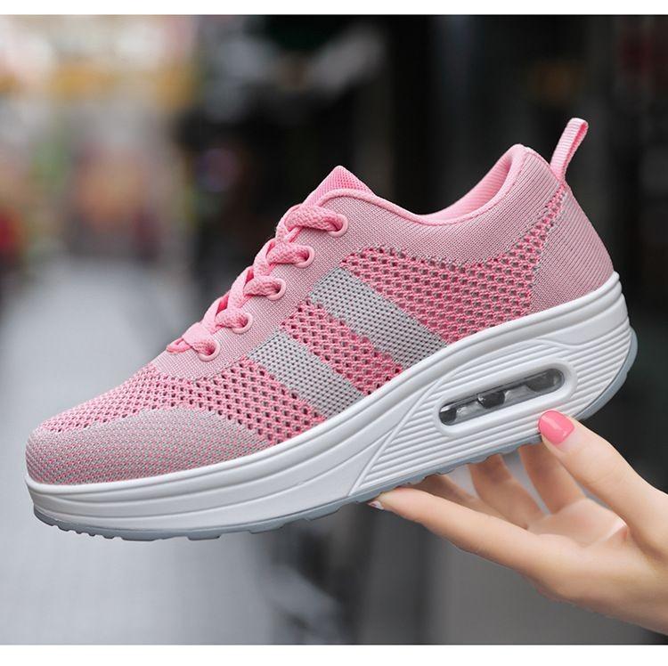 CARLA | LIGHTWEIGHT MESH TRAINERS FOR WOMEN