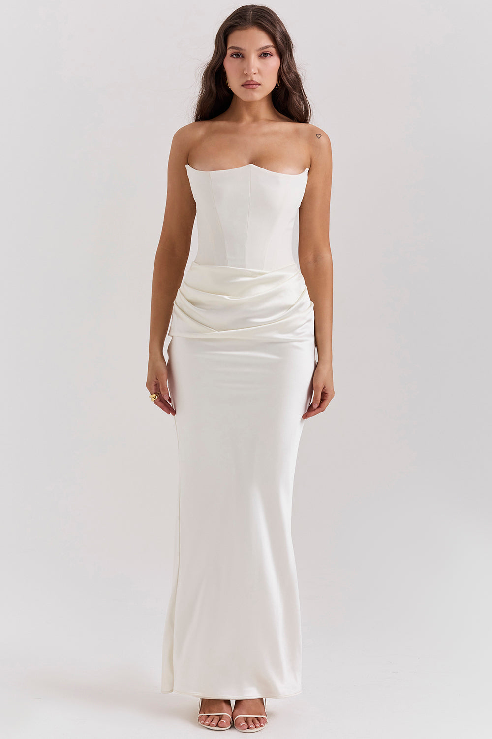 CHESCA | ELEGANT SATIN STRAPLESS MAXI DRESS