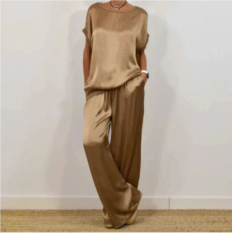 EMILIA | TWO-PIECE SET